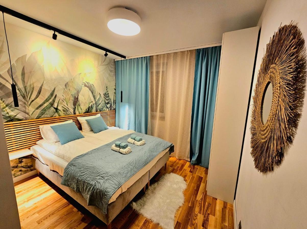 Eddie'S Luxury Apartments Гливице Екстериор снимка
